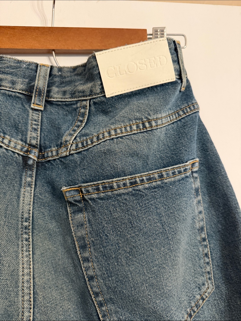 CLOSED baggy capri jeans shorts NWOT 450$ - Picture 11 of 14